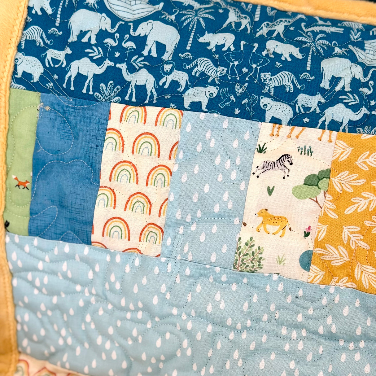 Bricks and Beams Quilt Kit - Noah's Ark