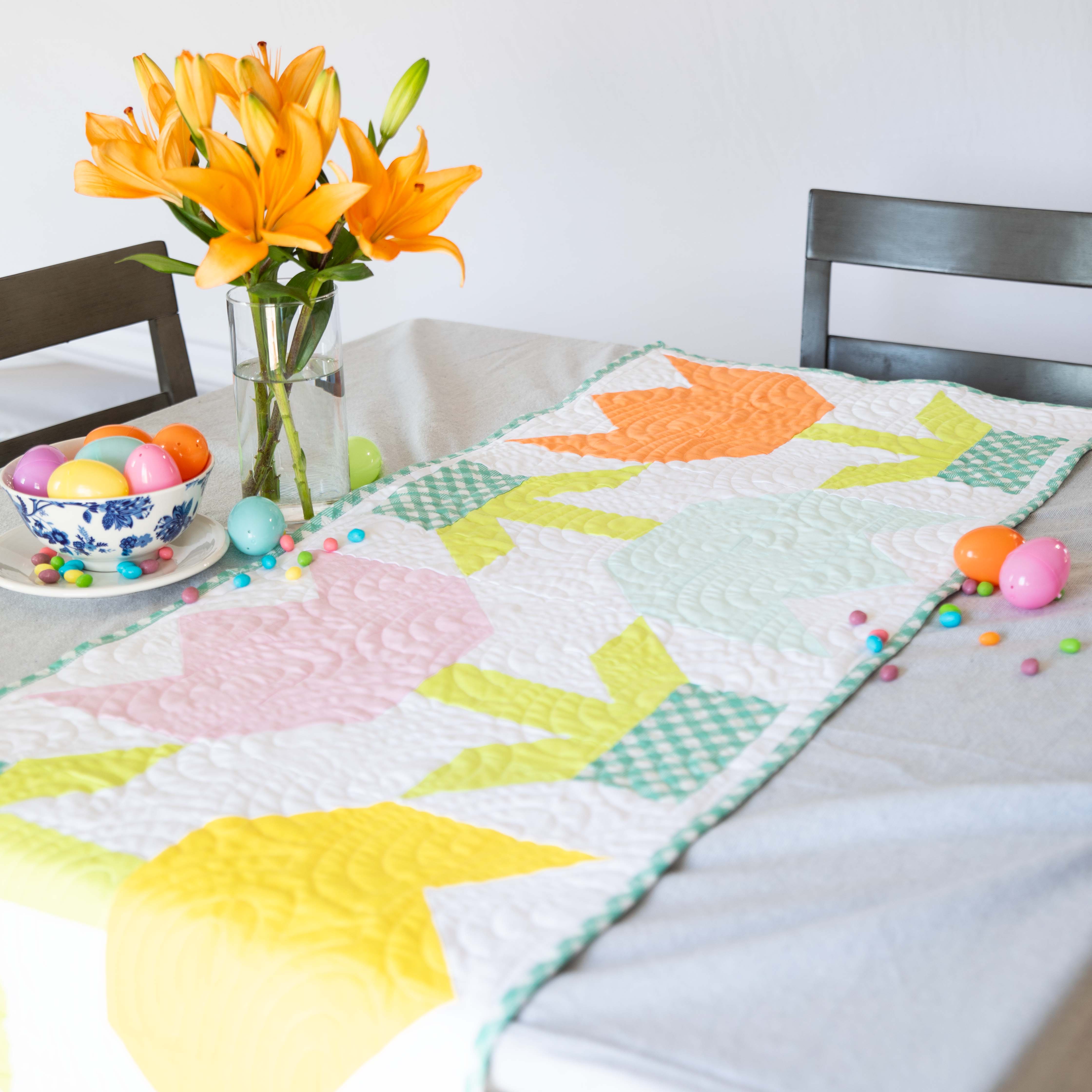 Kit de courtepointe prédécoupé pour chemin de table Tulipe de printemps