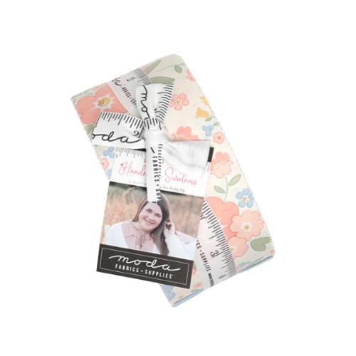 Handmade Sweetness Jelly Roll 31790JR by My Sew Quilty Life for Moda Fabrics – 40 pastel floral 2.5 inch precut fabric strips