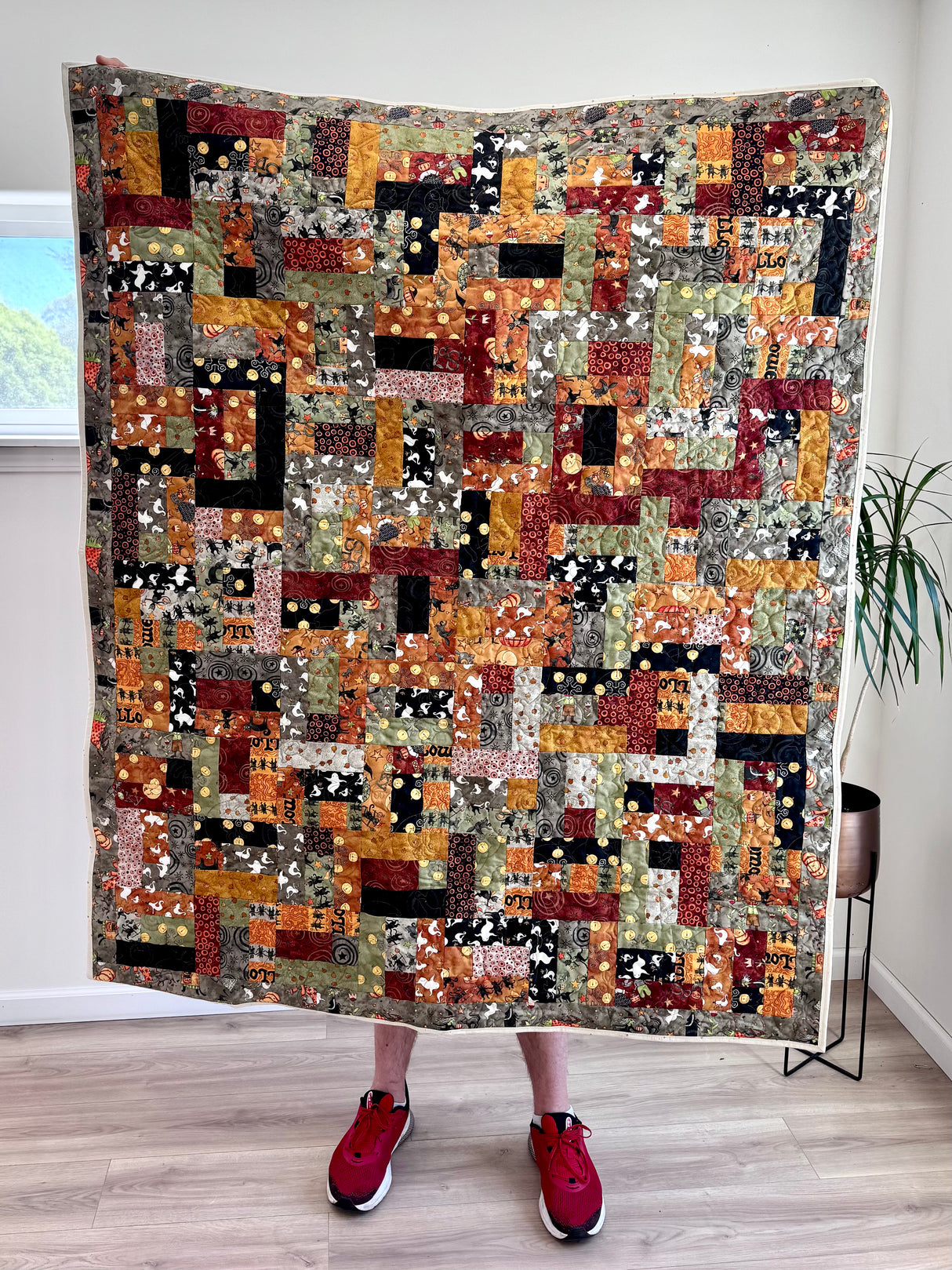 Spooky Over and Under Quilt Kit - Halloween Quilt Kit