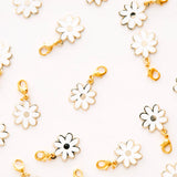 Daisy Zipper Charm Sarah Hearts