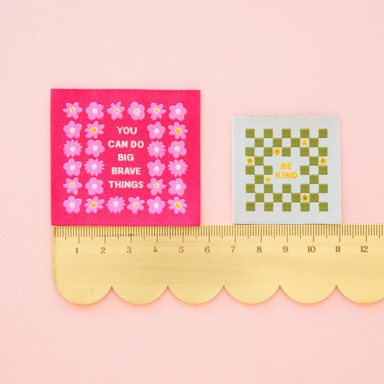 Étiquettes lavables à coudre « Fait pour être aimé » - Sarah Hearts